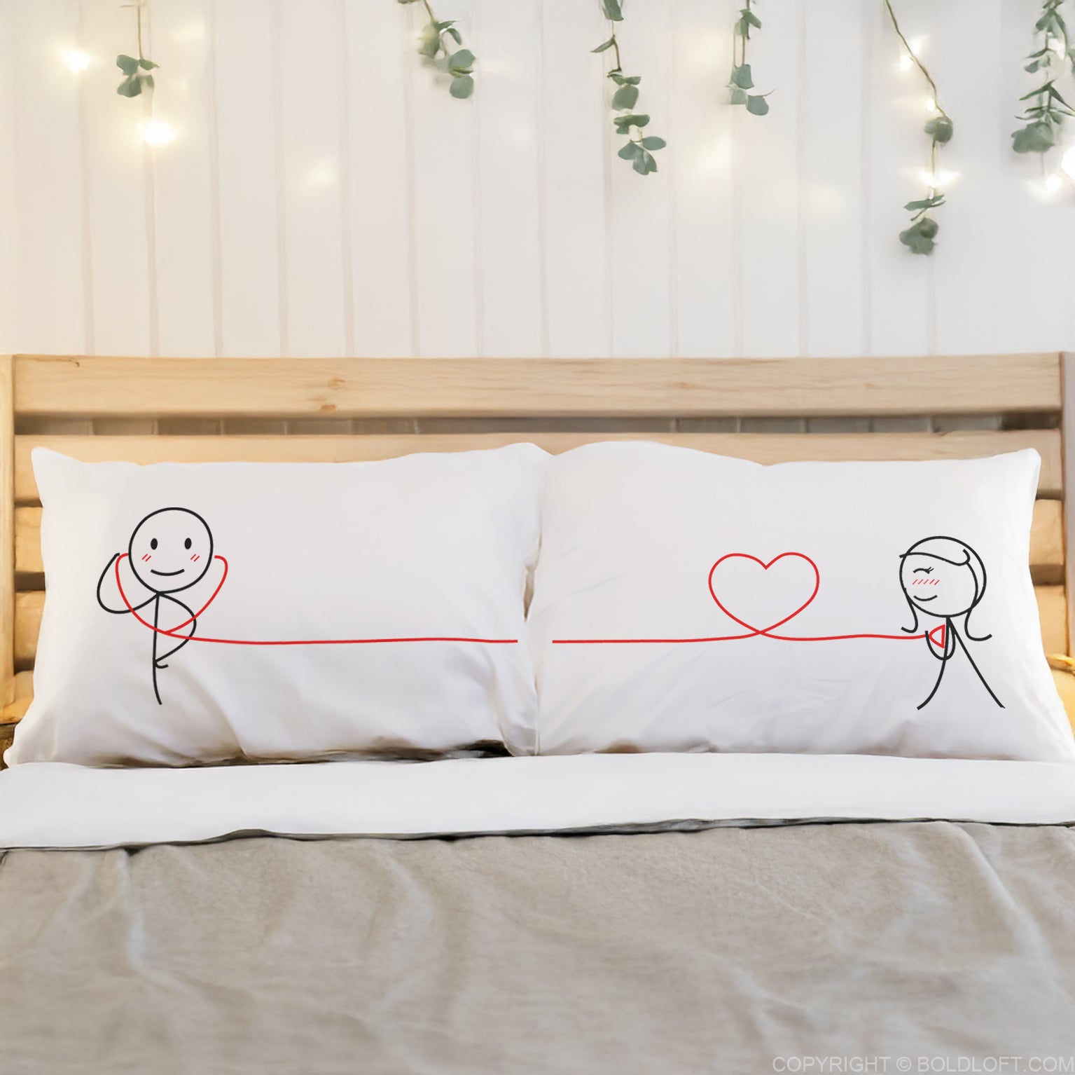 BoldLoft My Heart Beats for You - Couple Pillowcases for Him and Her. Romantic gifts for anniversary and Valentine&