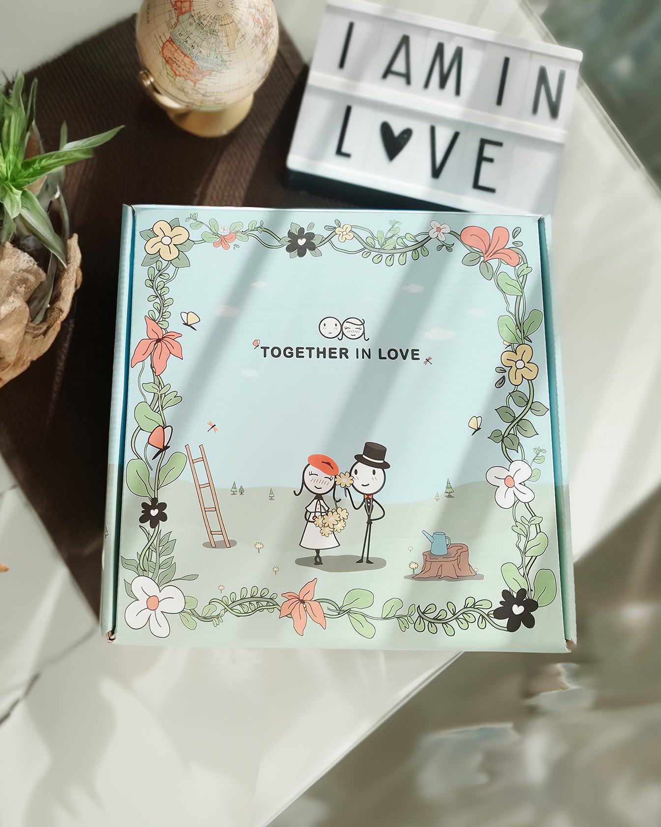 Explore BoldLoft's Anniversary & Valentine's Day Gift Set for Couples in a Beautiful Box