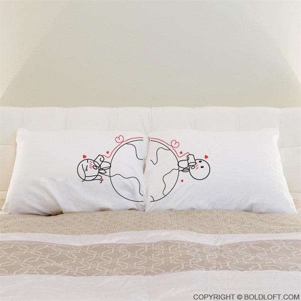 Love Has No Distance™ Couple Pillowcases